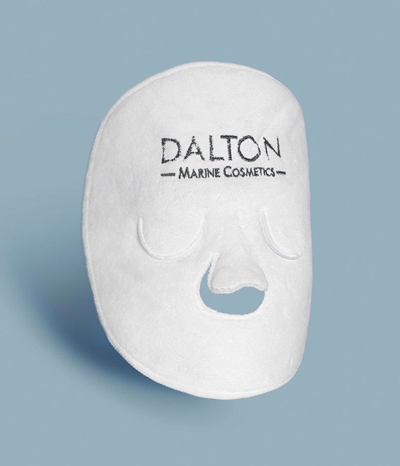 ACCESSORIES Hot & Cold Towel Mask - Image 3